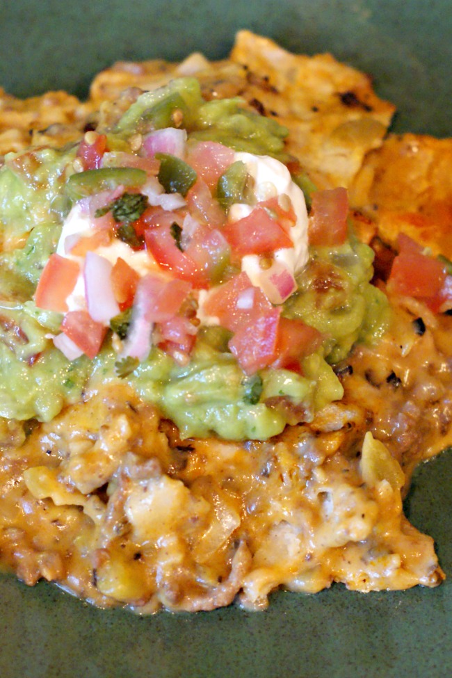 Love enchiladas but don’t have the time to prepare? Pull this EASY ENCHILADA CASSEROLE together in minutes with the same great taste! 