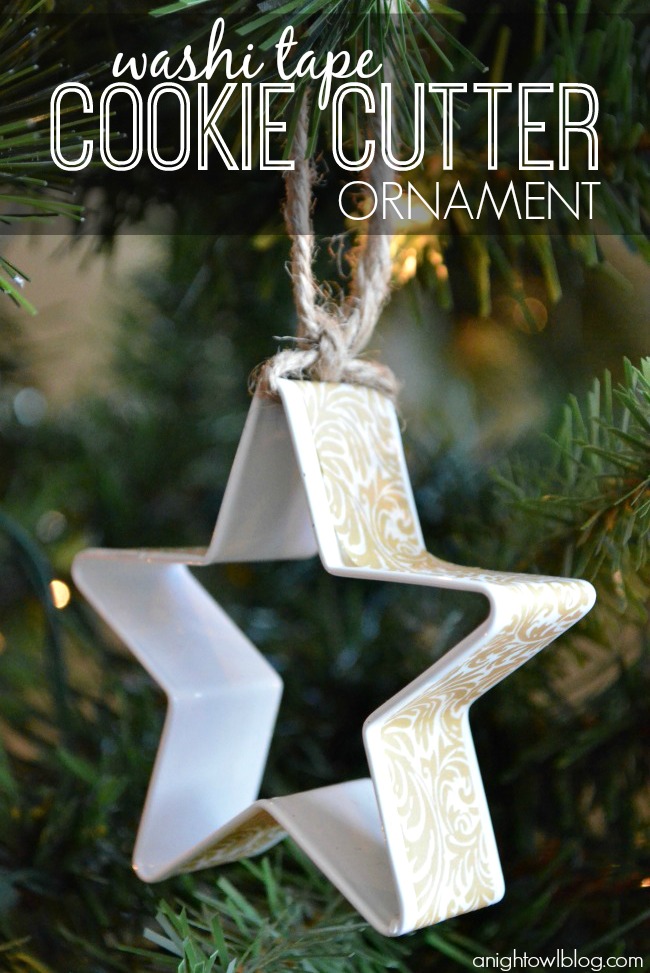 How easy and fun is this? Add washi tape to a cookie cutter for a fun ornament!