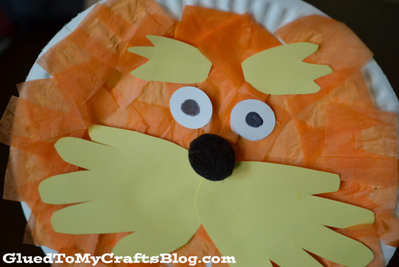 Celebrate Dr. Seuss' birthday in style with this adorable Lorax Paper Plate Craft!