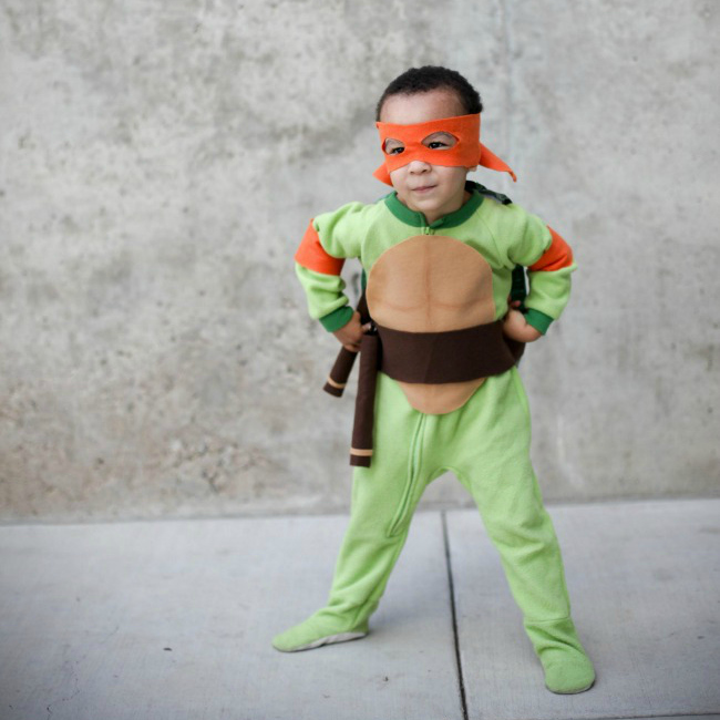 https://www.anightowlblog.com/wp-content/uploads/2014/09/Teenage-Mutant-Ninja-Turtle-SQ.jpg