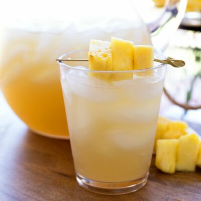 Pineapple Rum Punch - the perfect mix of tropical flavors in one amazing and easy to make party drink!