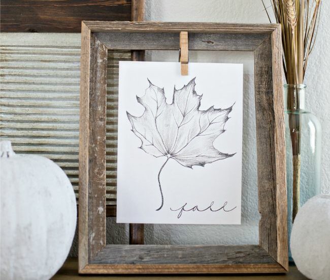 Download and print this Free Fall Printable for instant rustic fall decor!