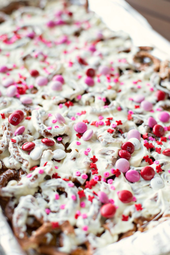 This Valentine's Chocolate Pretzel Bark is the perfect combination of salty and sweet in one delicious treat! 