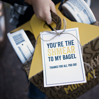 Breakfast Bagel Gift Basket - such a great gift idea for teachers, neighbors and more! With FREE cute printable tags.