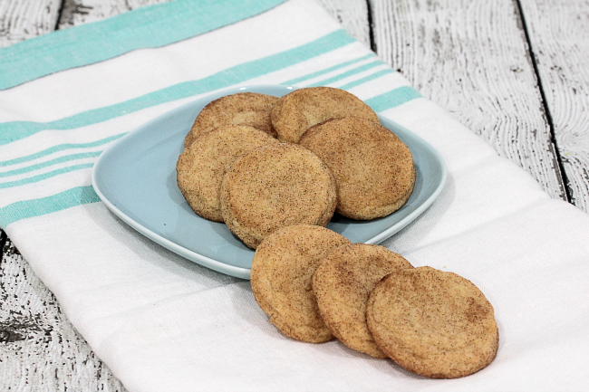 These snickerdoodle cookies are chewy cookies topped with cinnamon and sugar and taste just like grandmas!