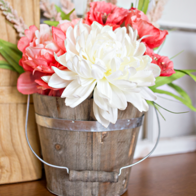 Create a beautiful DIY Boho Floral Arrangement in just a few easy steps!