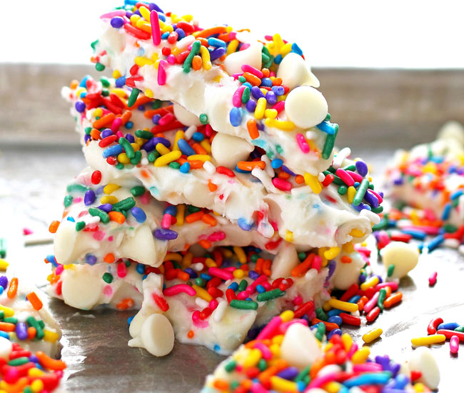 Rainbow Frozen Yogurt Bark is so easy to make that it is the perfect quick snack or dessert.