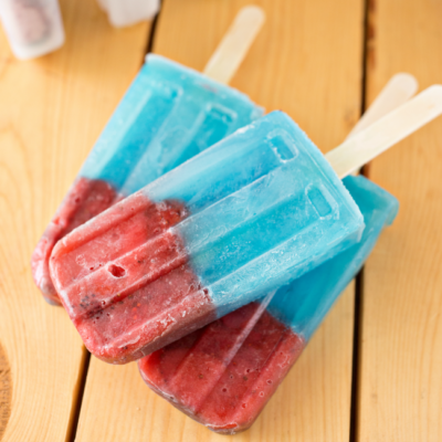 Perfect for Shark Week or your shark loving kiddos, these Strawberry Lemonade "Chumsicles" are sure to be a hit!