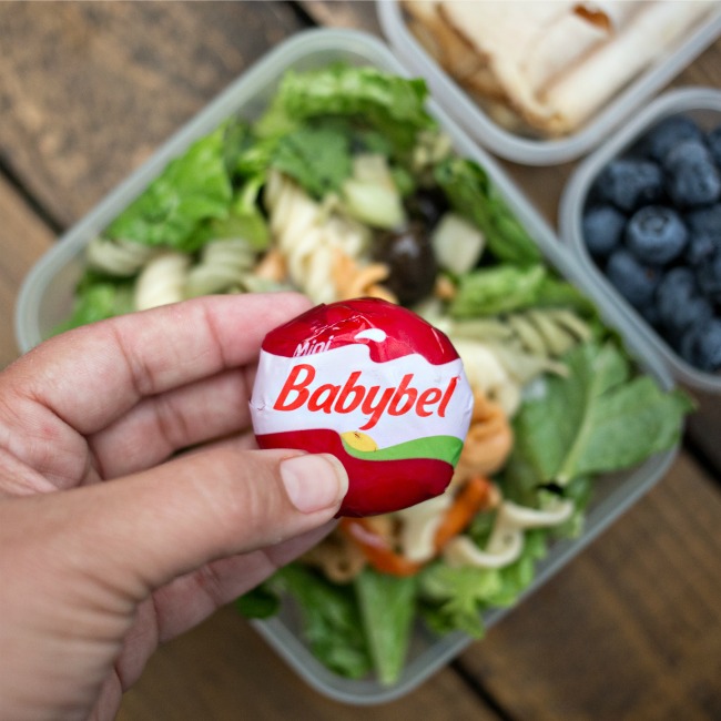 Stuck in a rut? Try these fresh Lunchbox Ideas with Mini Babybel® to your school lunch routine!