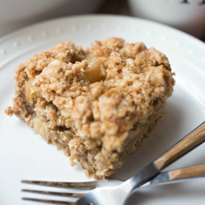 This Apple Cinnamon Coffee Cake is a delicious start to your day! Perfect for breakfast or brunch treat during the holidays!