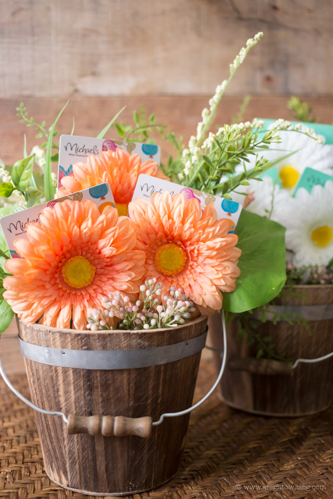 Looking for inspiration for your teacher's gifts this year? Head to Michaels Stores to get everything you need to make these Gift Card Flower Pot Teacher Appreciation Gifts!