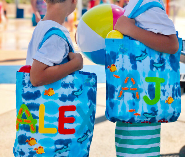 Gearing up for summer? Give the kids something to do that will be useful too, create these adorable DIY Pool Totes with supplies from Michaels Stores!