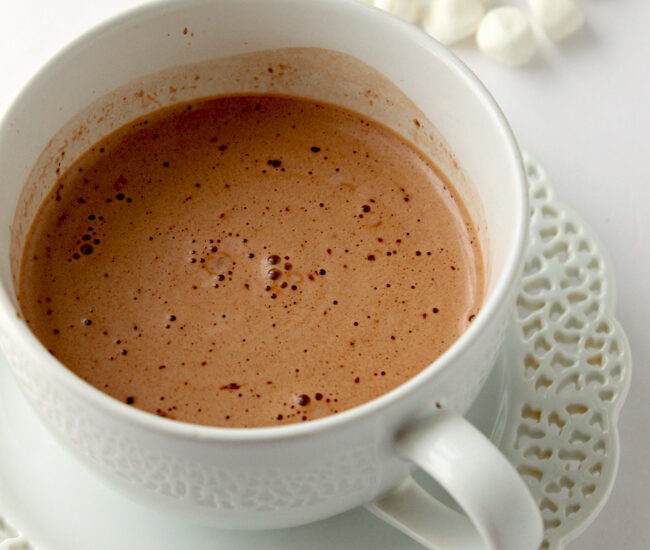 Made from scratch with Nutella, chocolate and cream, this Creamy Nutella Hot Chocolate is just the indulgent treat you're looking for!
