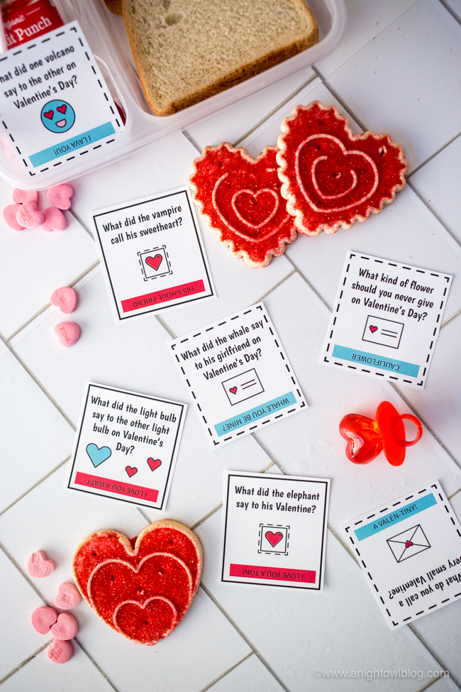 Download and print these Valentine's Day Lunch Box Jokes perfect for your kiddos lunch box or snacks around the holiday.