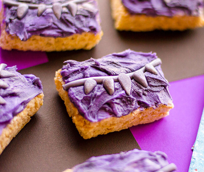 Perfect for fans of Black Panther and just in time for the Black Panther BluRay release, whip up these Black Panther Rice Krispie Treats for a fun and festive movie viewing snack! #BlackPanther