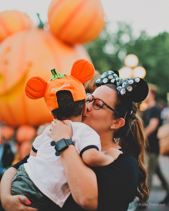 From Rides and Attractions to Character Experiences, check out our top things to do with Preschoolers during Disney Halloween Time!