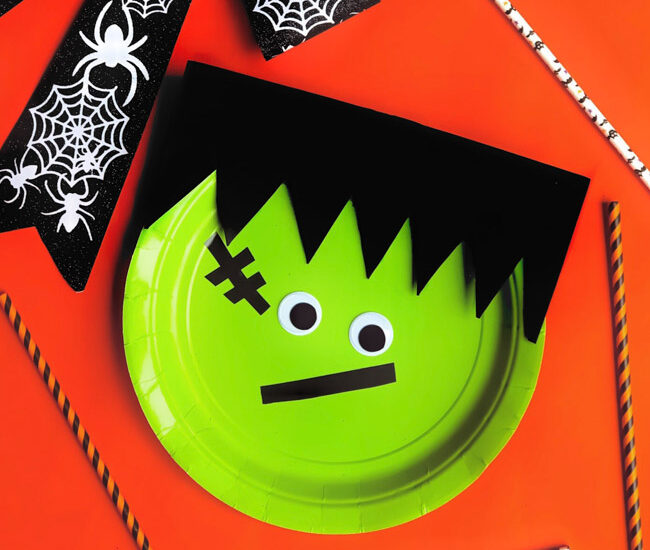 A perfect Halloween Craft for Kids, create a Frankenstein Paper Plate Craft with just a handful of supplies and easy-to-do steps!