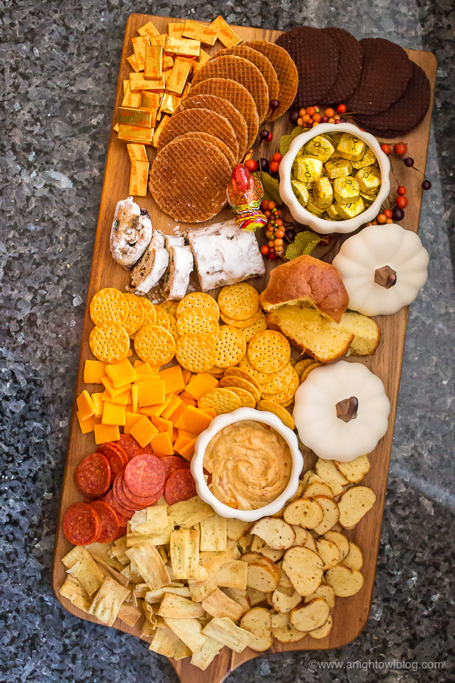 Perfect for Thanksgiving breakfast, brunch, snacks and more - put together this easy Thanksgiving Brunch Board to satisfy family and friends before the big meal!