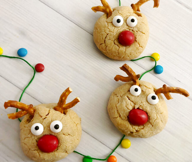 These Rudolph Peanut Butter Blossoms are a fun and easy treat to whip up for your cookie plate or Christmas parties!