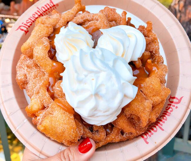 From Dole Whips to Mickey Beignets, discover 25+ of the Best Things to Eat and Drink at Disneyland!