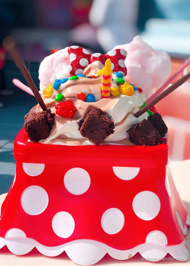 Minnie Mouse Kitchen Sink from Clarabelle's Hand-Scooped Ice Cream